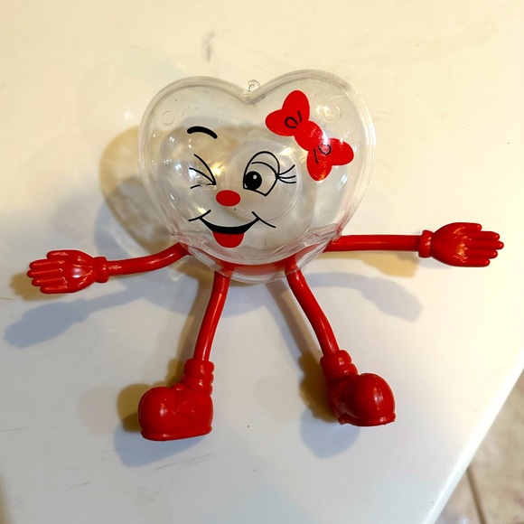 VTG VALENTINE HEART SHAPED MAN BENDY CANDY CONTAINER 7”x5.5”x2” RED BLACK LOVE - Picture 4 of 8